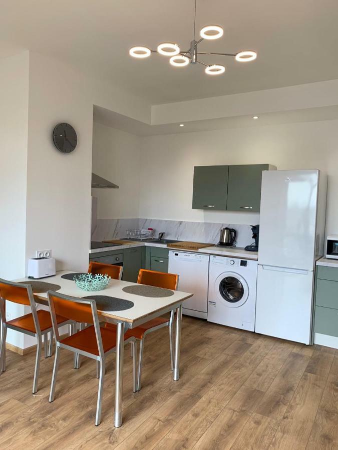 T2 La Singuliere Apartment Sete Exterior photo